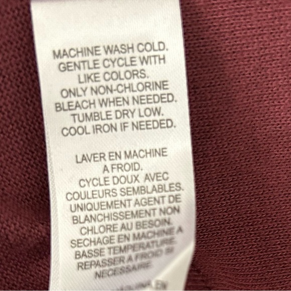 NWT, Splendid Woman’s Beatrice Crew Neck Puff Sleeve Embroidery Pullover, Small - Picture 7 of 7